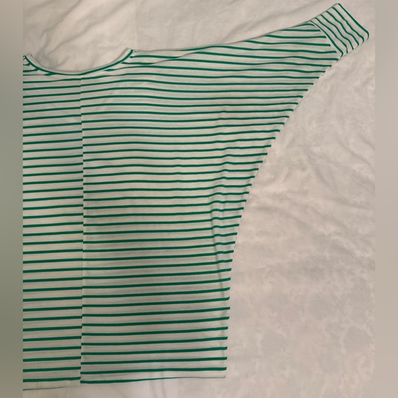 umgee Women’s Green & White Striped Shirt ~ Size L - Picture 11 of 14